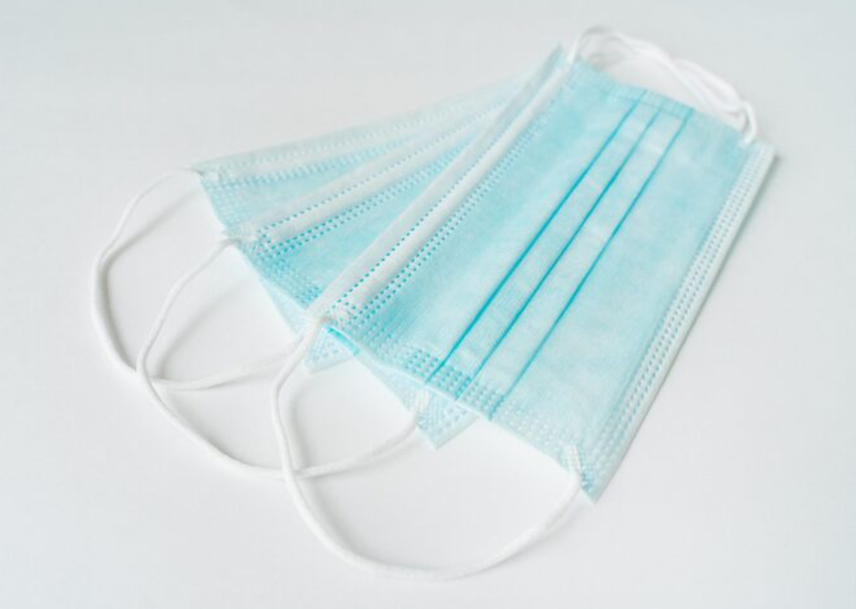 disposable non-woven face masks