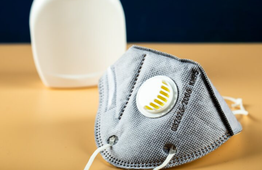 N95 mask and FFP2 mask