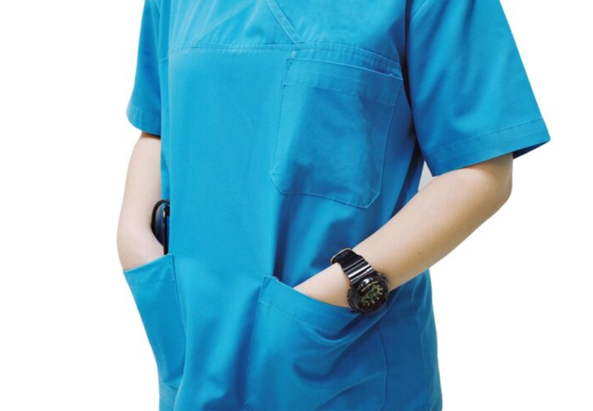 functional pocket scrubs