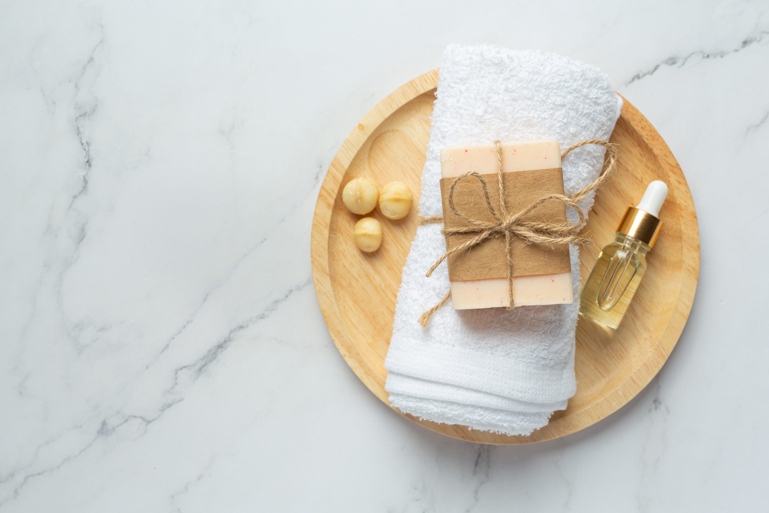 Disposable Non-Woven Towels